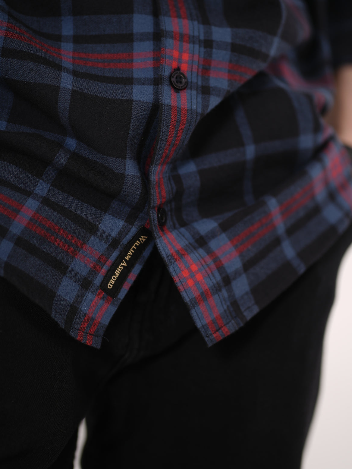 William Ashford Classic Plaid Flannel Shirt in Navy & Red