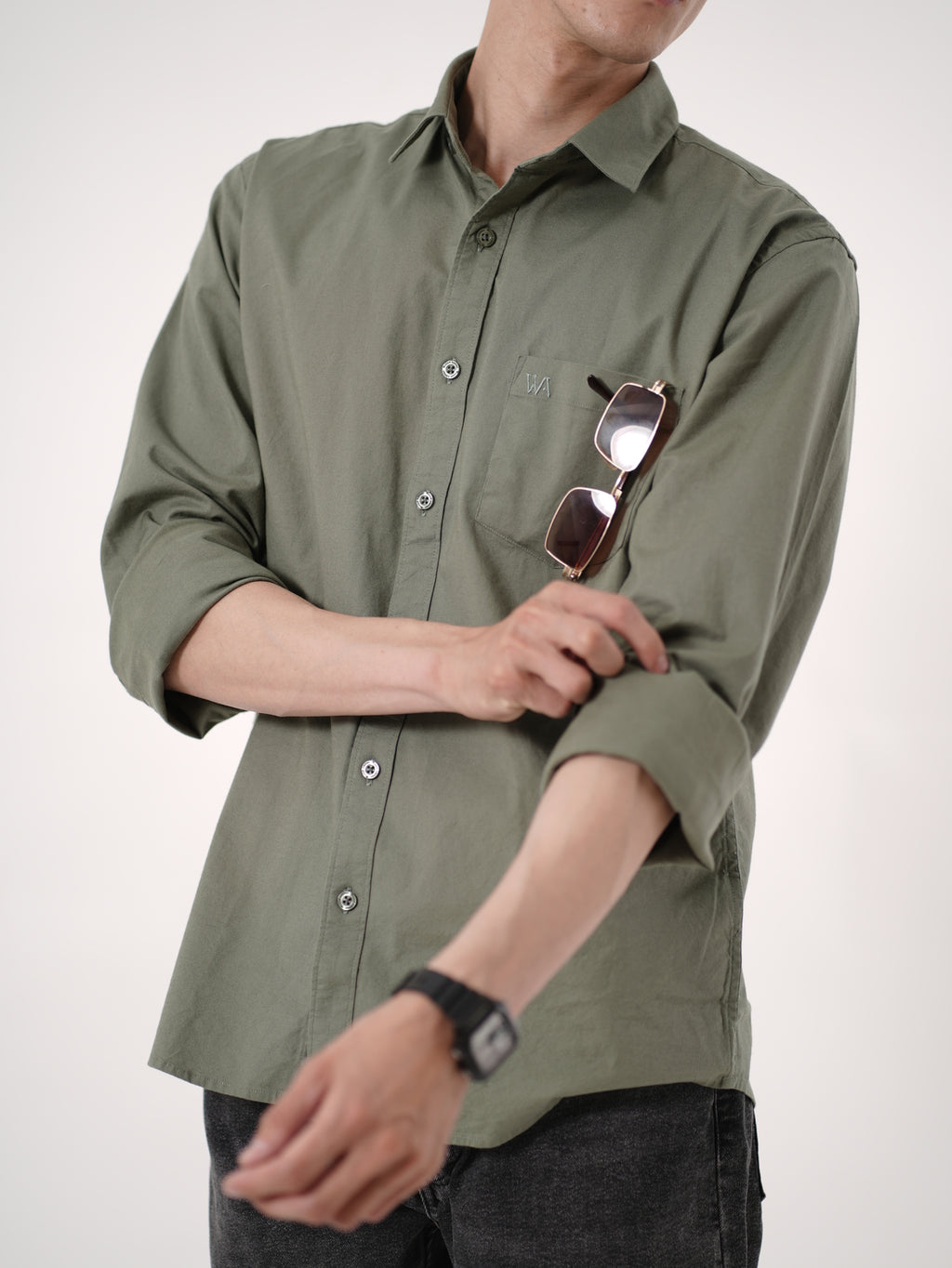 William Ashford Essential Textured Shirt in Olive Green