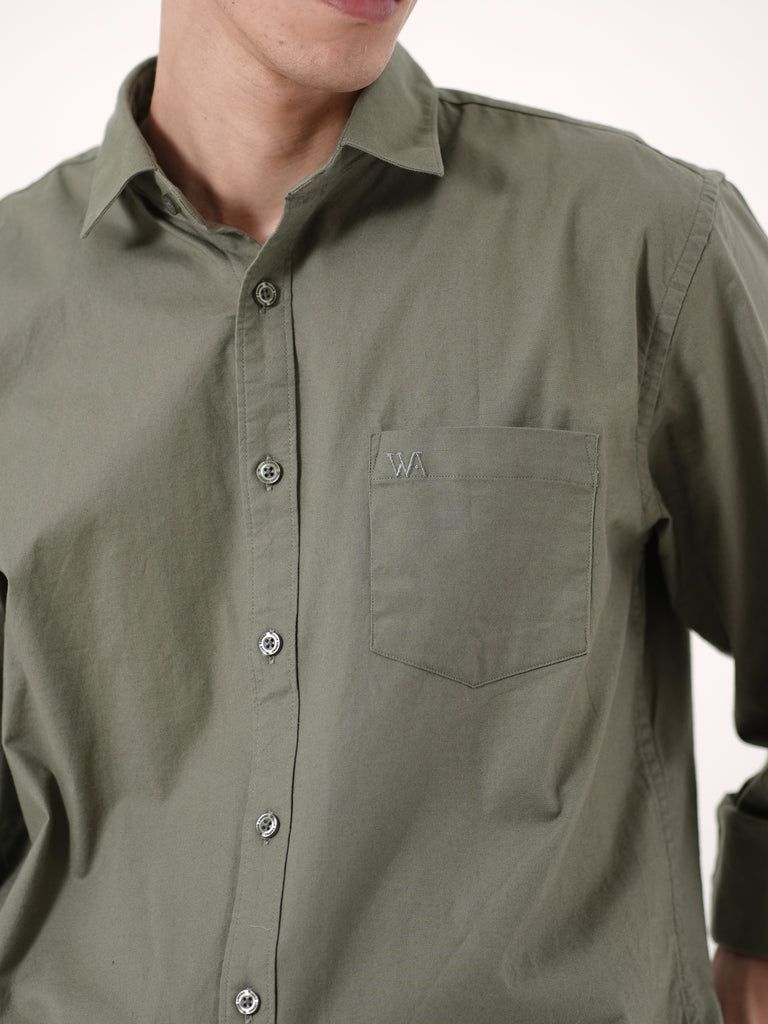 William Ashford Essential Textured Shirt in Olive Green